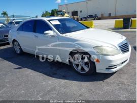 MERCEDES-BENZ S-CLASS S 550 2010