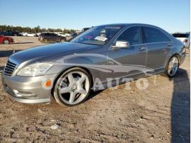 MERCEDES-BENZ S-CLASS S 550 2012