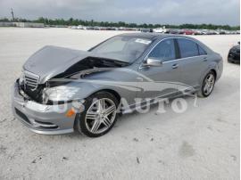 MERCEDES-BENZ S-CLASS S 550 2013