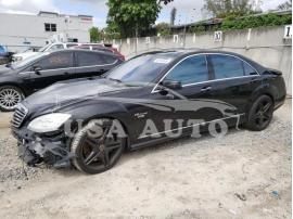 MERCEDES-BENZ S-CLASS S 63 AMG 2011