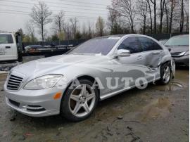 MERCEDES-BENZ S-CLASS S 550 4MAT 2011