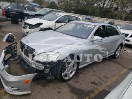 MERCEDES-BENZ S-CLASS S 550 4MAT 2011