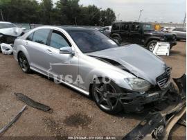 MERCEDES-BENZ S-CLASS S 550 2010