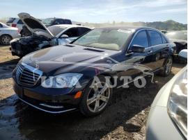 MERCEDES-BENZ S-CLASS S 550 4MAT 2013