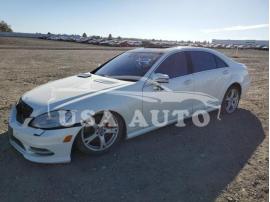 MERCEDES-BENZ S-CLASS S 550 4MAT 2013