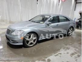 MERCEDES-BENZ S-CLASS S 550 4MAT 2013