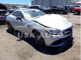 MERCEDES-BENZ SLC-CLASS SLC 300 2017