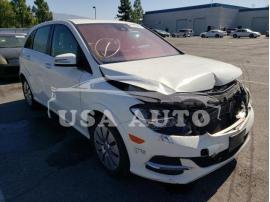 MERCEDES-BENZ B-CLASS B 250E 2016
