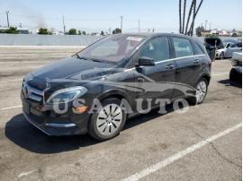 MERCEDES-BENZ B-CLASS B 250E 2016