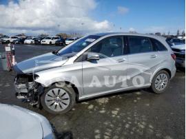 MERCEDES-BENZ B-CLASS B 250E 2017