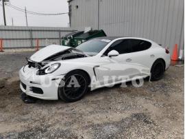 PORSCHE PANAMERA 2 2016