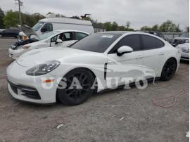 PORSCHE PANAMERA 4 2018