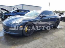 PORSCHE PANAMERA 2 2012