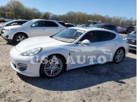 PORSCHE PANAMERA 2 2011