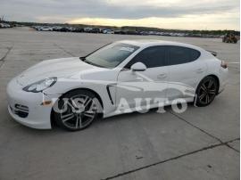 PORSCHE PANAMERA 2 2012