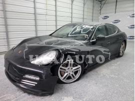 PORSCHE PANAMERA S 2011