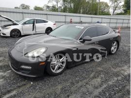 PORSCHE PANAMERA S 2012