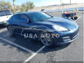 PORSCHE PANAMERA 4S 2012