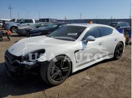 PORSCHE PANAMERA S 2010