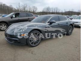 PORSCHE PANAMERA 4 2017