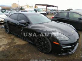 PORSCHE PANAMERA 4S 2017