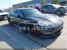 PORSCHE PANAMERA TURBO 2010