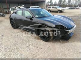 PORSCHE TAYCAN 4 2022