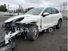 PORSCHE CAYENNE 2011