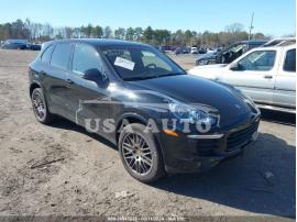 PORSCHE CAYENNE PLATINUM EDITION 2018