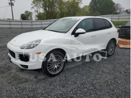 PORSCHE CAYENNE 2018