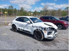 PORSCHE MACAN 2021