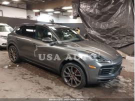 PORSCHE CAYENNE 2019