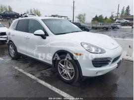 PORSCHE CAYENNE S 2014