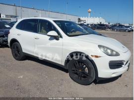 PORSCHE CAYENNE S 2011