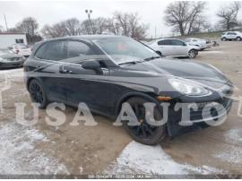 PORSCHE CAYENNE S 2011