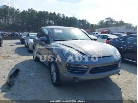PORSCHE CAYENNE DIESEL 2013