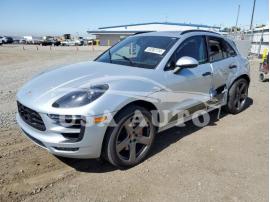 PORSCHE MACAN GTS 2018