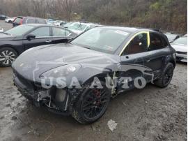 PORSCHE MACAN GTS 2017
