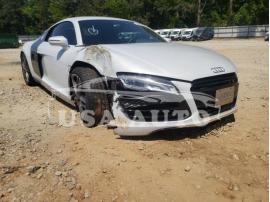 AUDI R8 4.2 QUA 2014