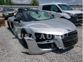 AUDI R8 5.2 QUA 2012
