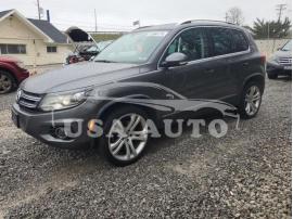 VOLKSWAGEN TIGUAN S 2016