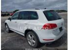 VOLKSWAGEN TOUAREG VR6 LUX 2012