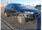 VOLKSWAGEN TOUAREG VR6 SPORT 2013