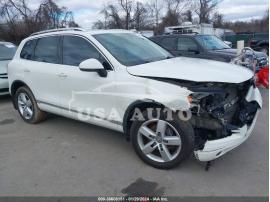 VOLKSWAGEN TOUAREG VR6 LUX 2012