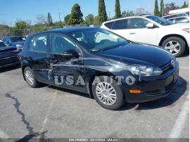 VOLKSWAGEN GOLF 2.5L 4-DOOR 2012
