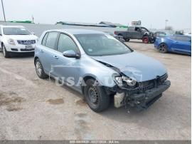 VOLKSWAGEN GOLF 2.5L 4-DOOR 2012