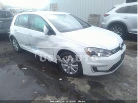VOLKSWAGEN E-GOLF LIMITED EDITION 2015
