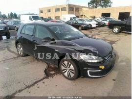 VOLKSWAGEN E-GOLF SE 2019