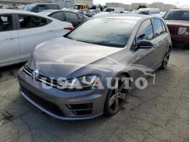 VOLKSWAGEN GOLF R 2016