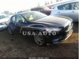 VOLVO S90 MOMENTUM 2017